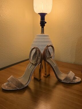 Steve Madden Blush Velvet Block Heel Sandals Size 5.5 M Cottage Ballet Core